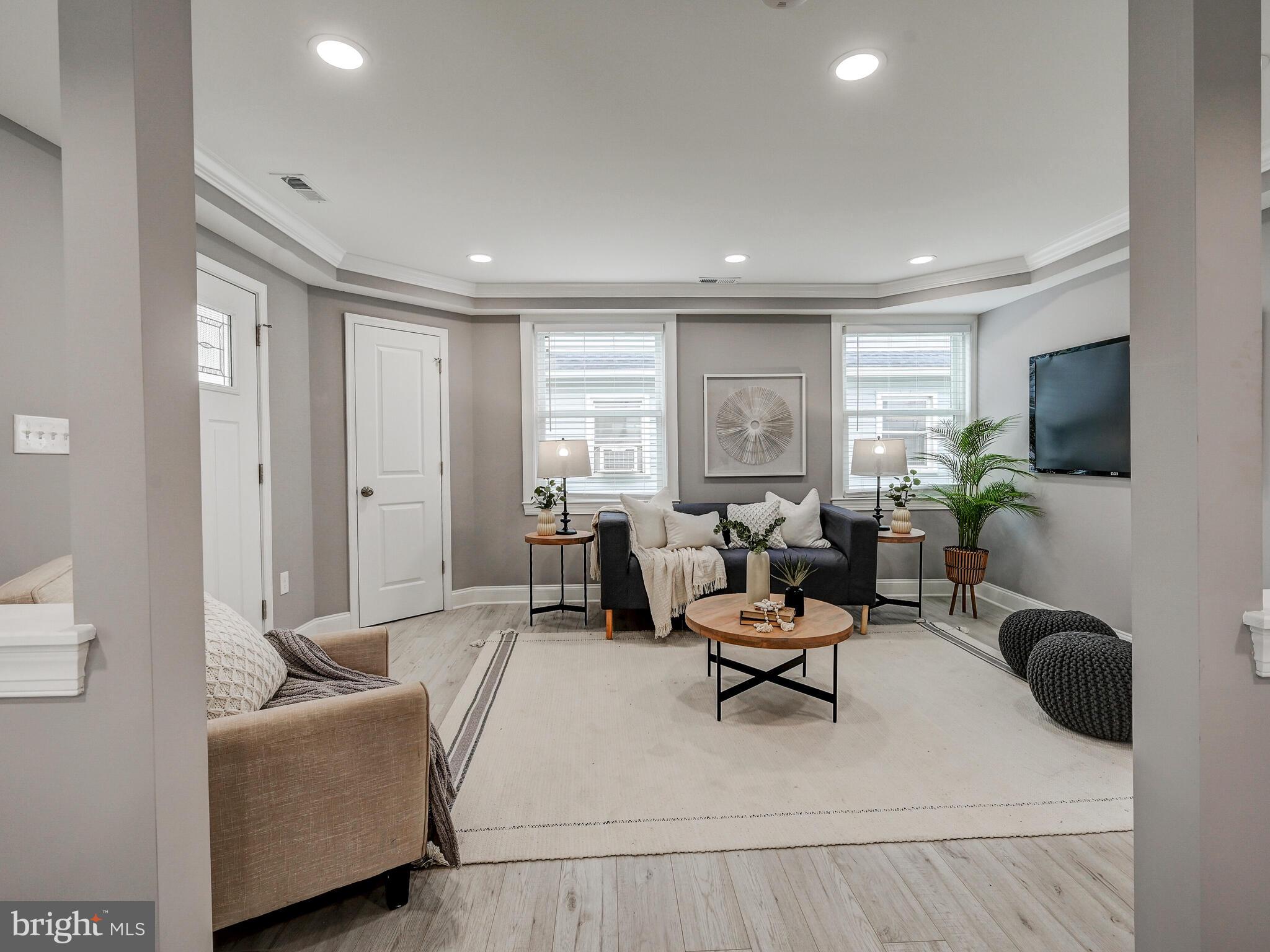 8118 Bullneck Road Baltimore, MD 21222 - Photo 11 of 48