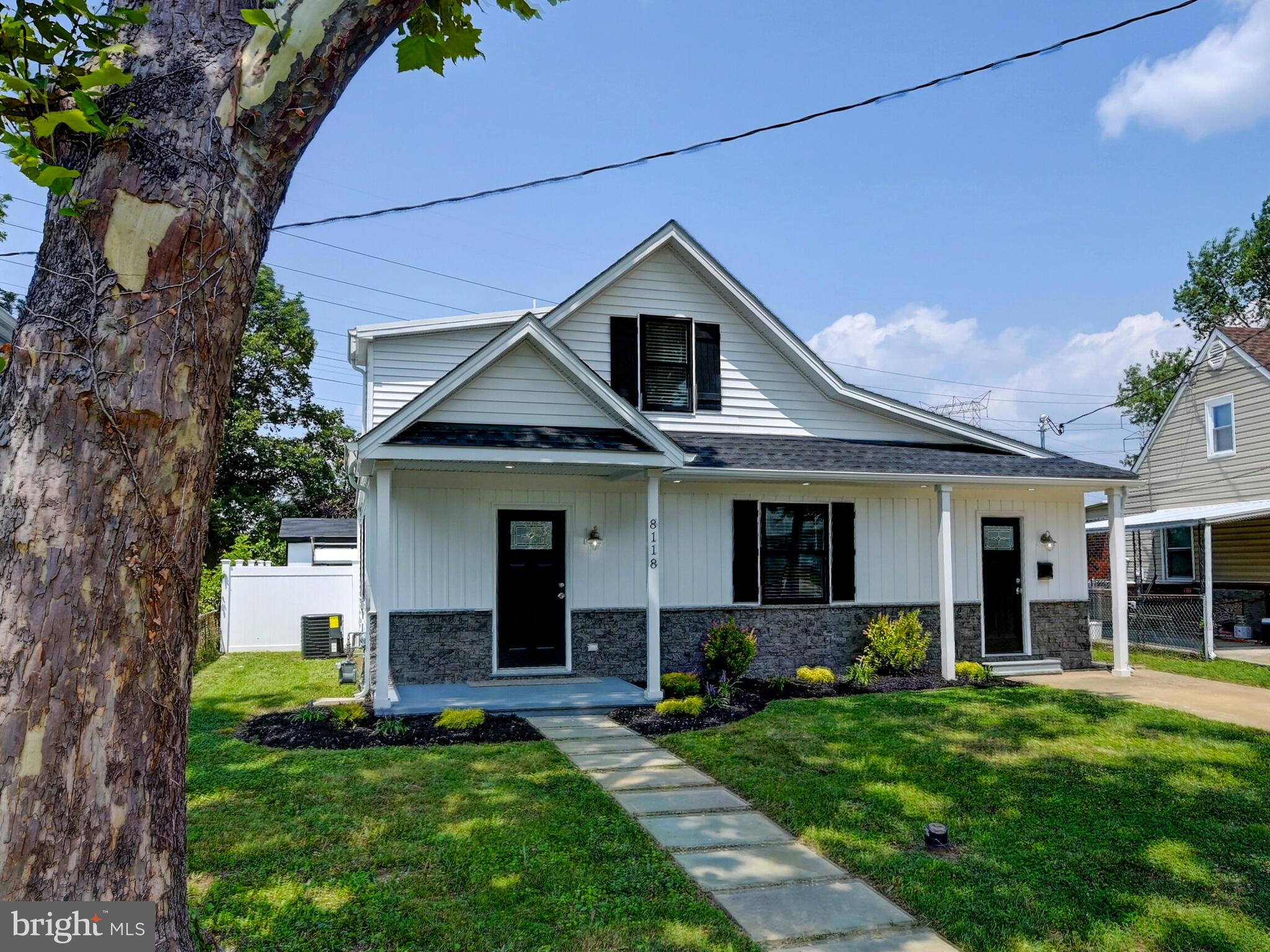 8118 Bullneck Road Baltimore, MD 21222 - Photo 3 of 48