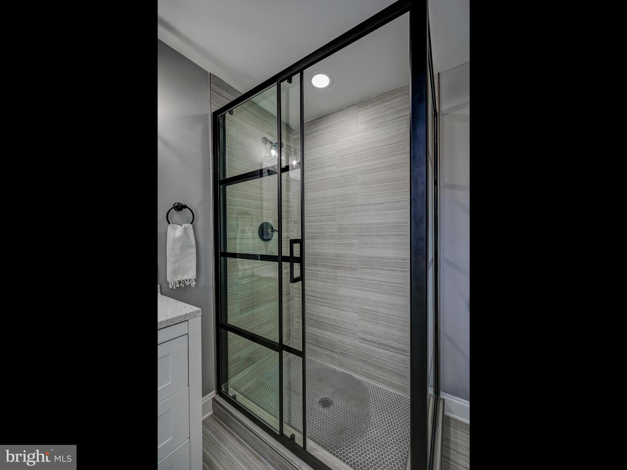 8118 Bullneck Road Baltimore, MD 21222 - Photo 28 of 48