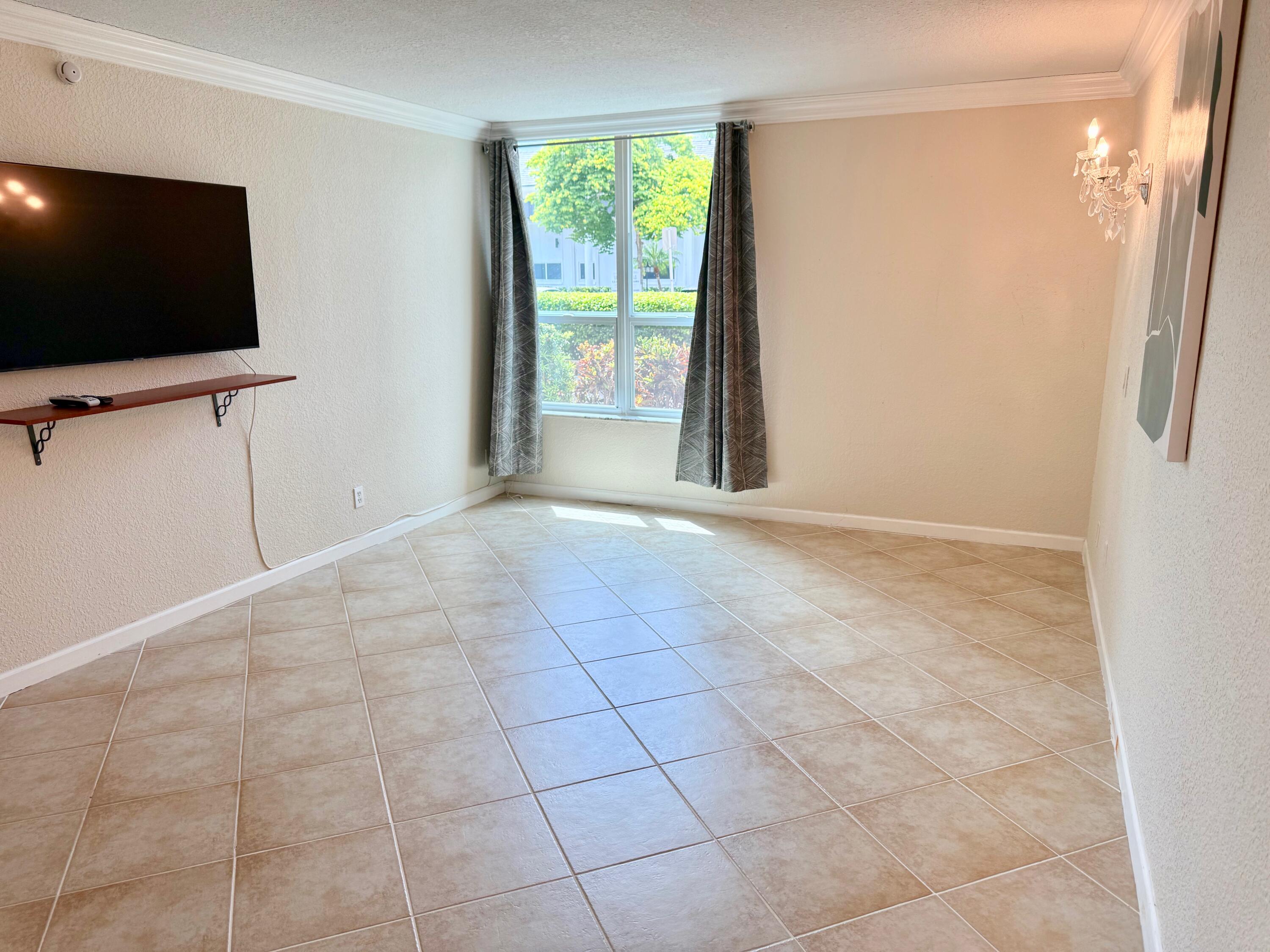 1000 Spanish River Road, Unit 1B Boca Raton, FL 33432 - Photo 26 of 55 IMG_7937