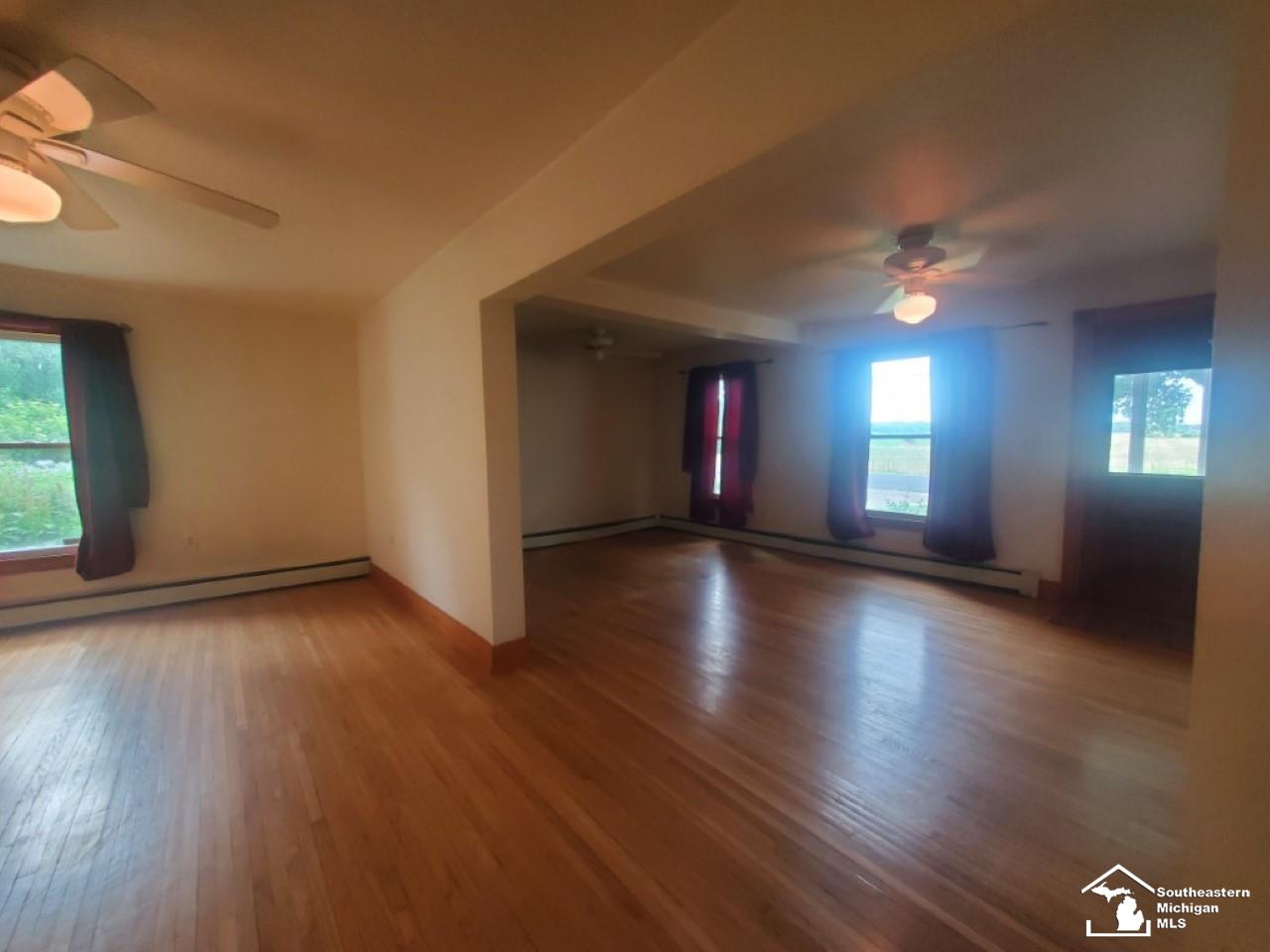 1261 East Temperance Road Temperance, MI 48182 - Photo 8 of 22