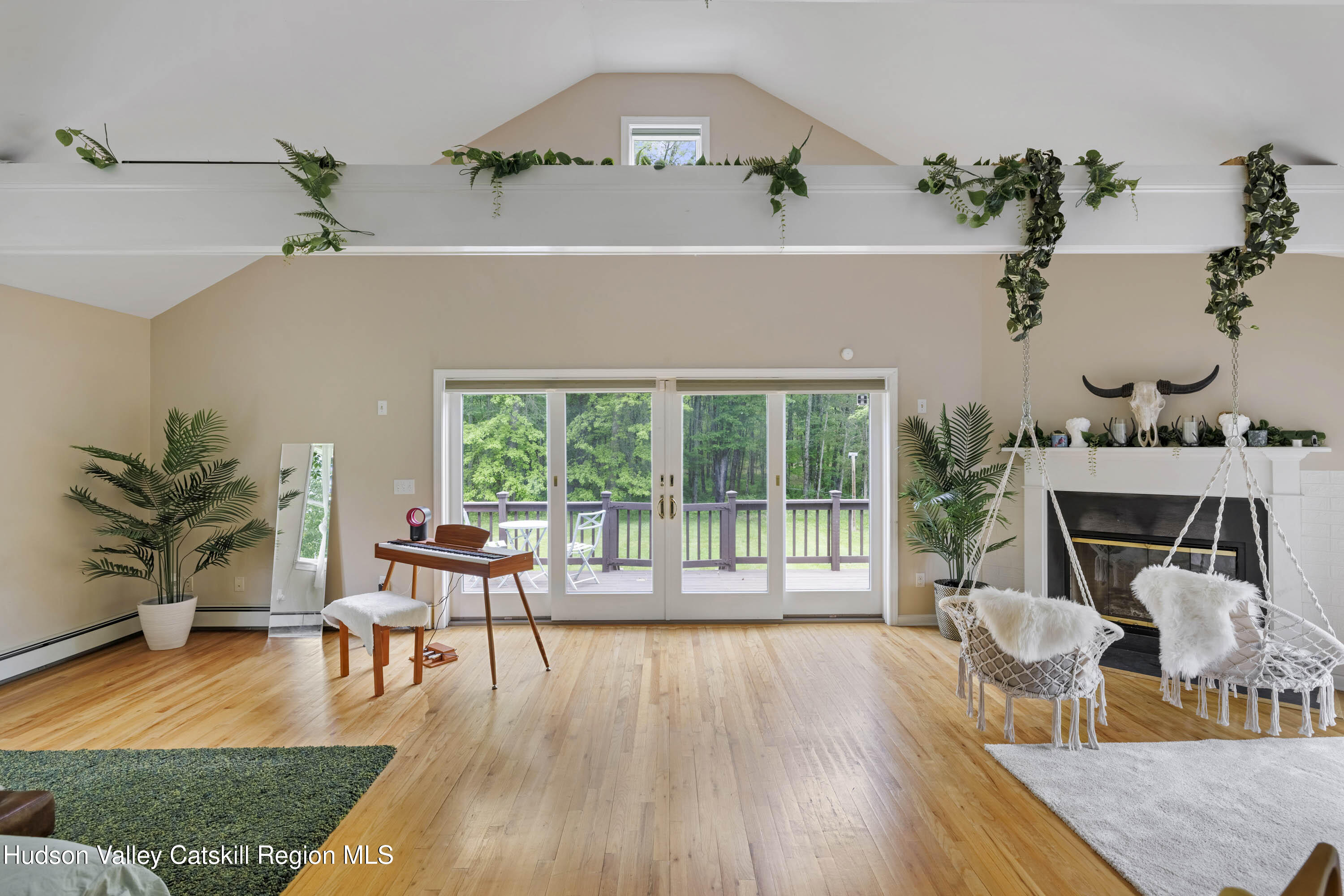 2935 Rte 44 55 Gardiner, NY 12525 - Photo 10 of 84 JRN18489-HDR