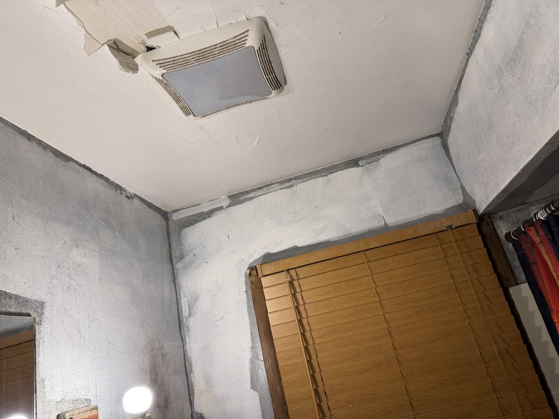 821 Saxony Drive Racine, WI 53402 - Photo 8 of 19 Bathroom