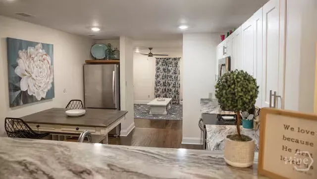 $2,400 | 1827 Greenville Street, Savannah, GA 31404