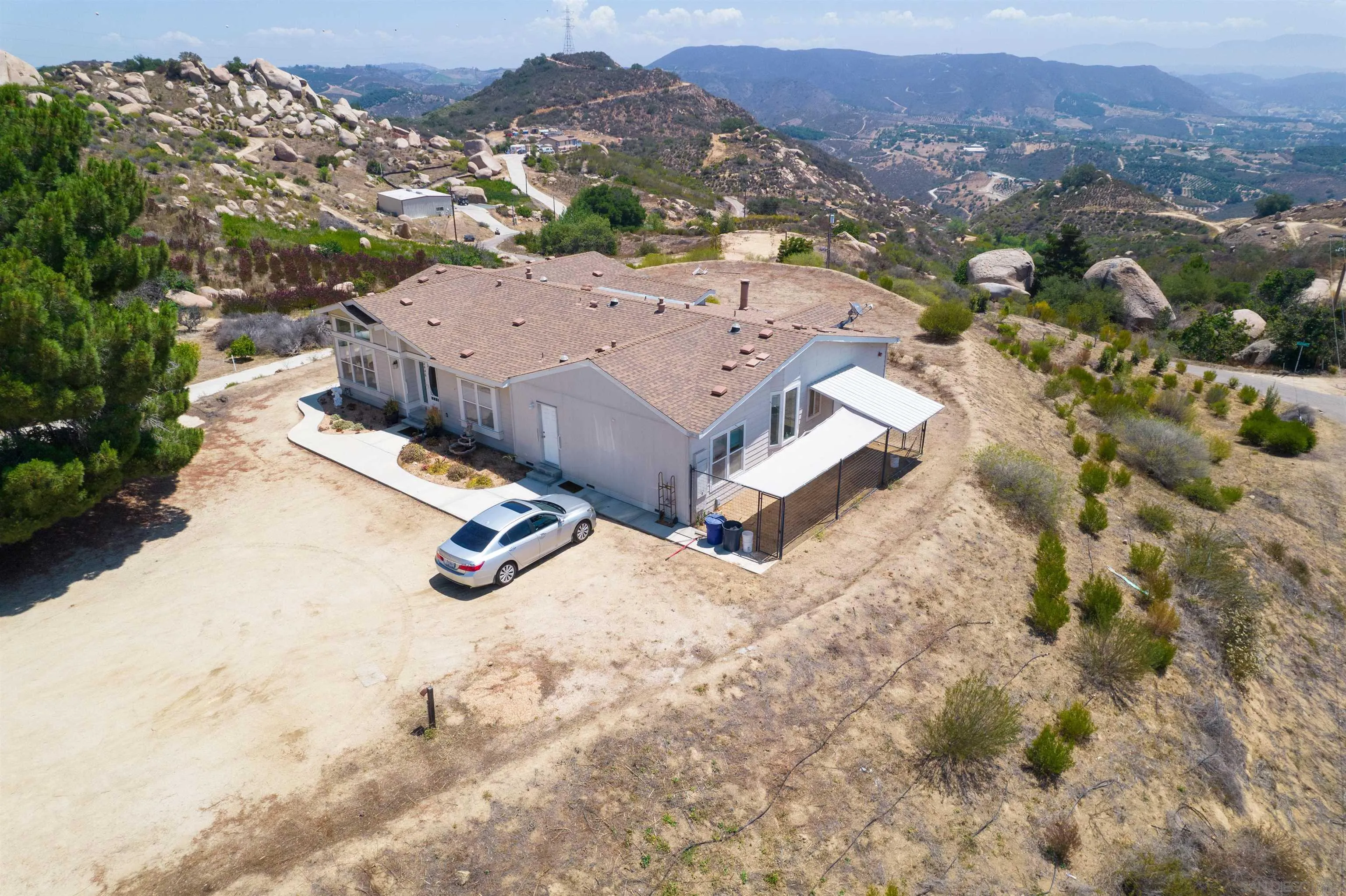 3446 De Luz Heights Road Fallbrook, CA 92028 - Photo 1 of 40 Gallery Image 1