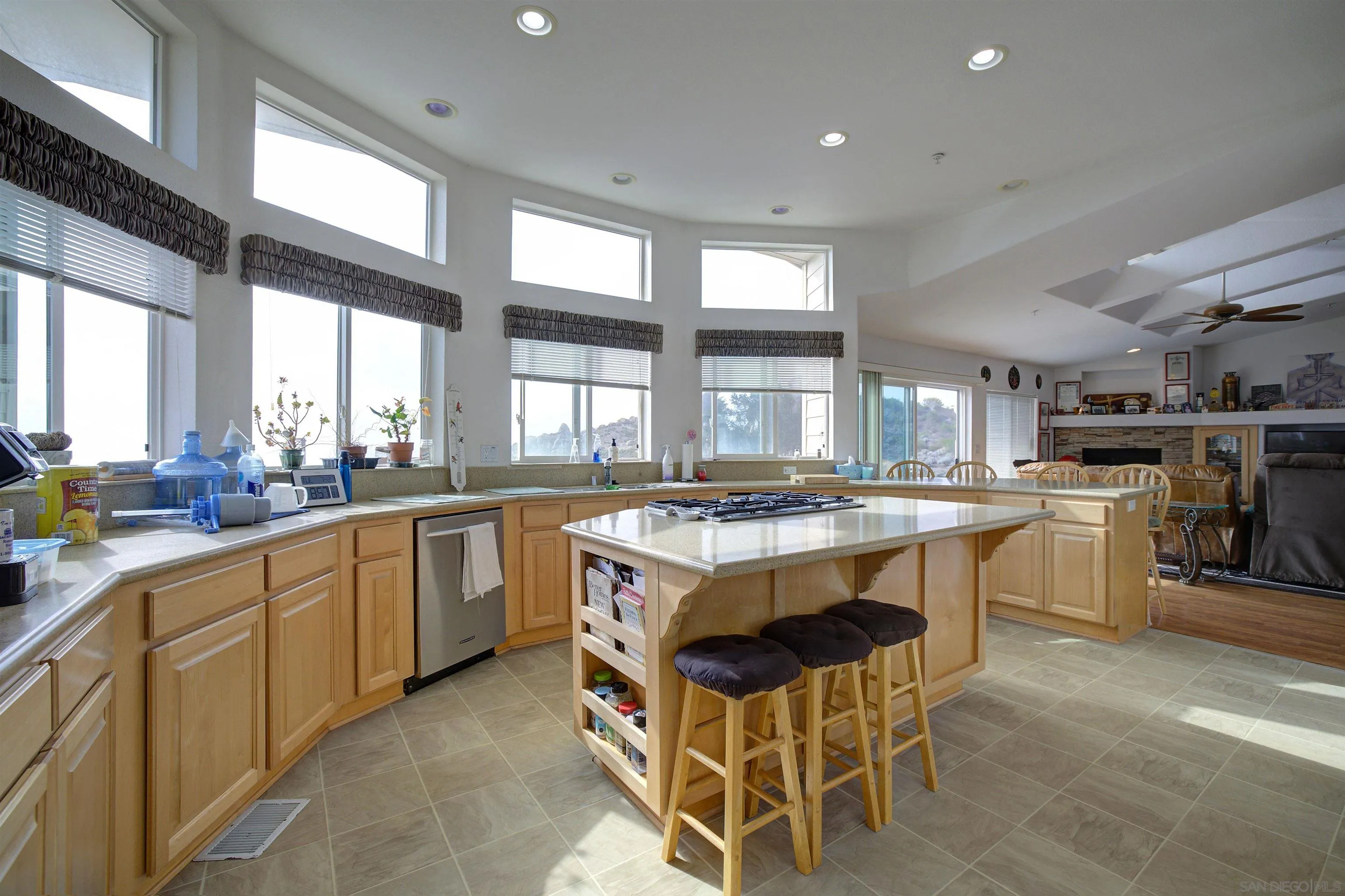3446 De Luz Heights Road Fallbrook, CA 92028 - Photo 15 of 40 Gallery Image 15