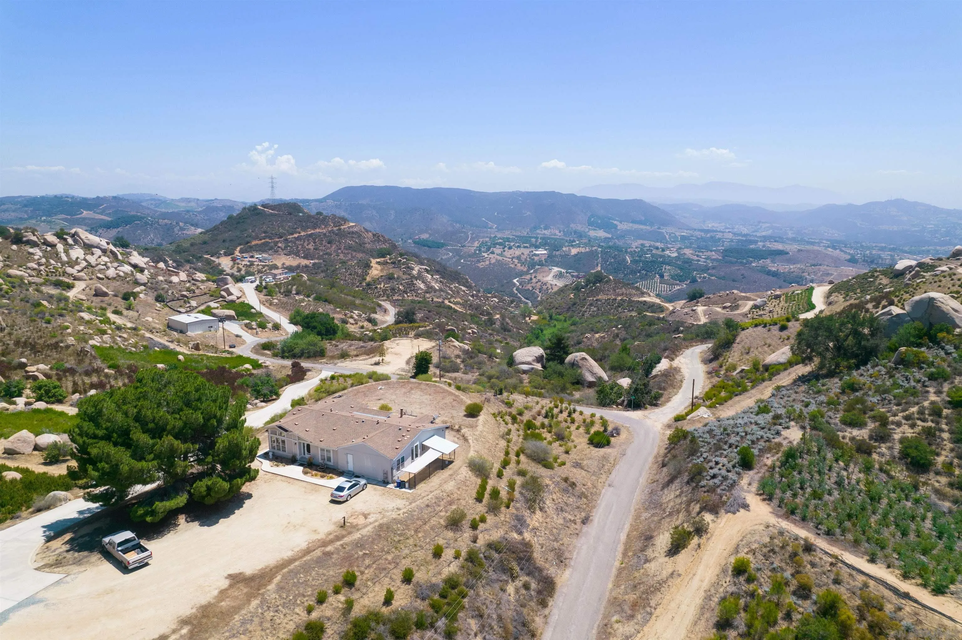 3446 De Luz Heights Road Fallbrook, CA 92028 - Photo 5 of 40 Gallery Image 5