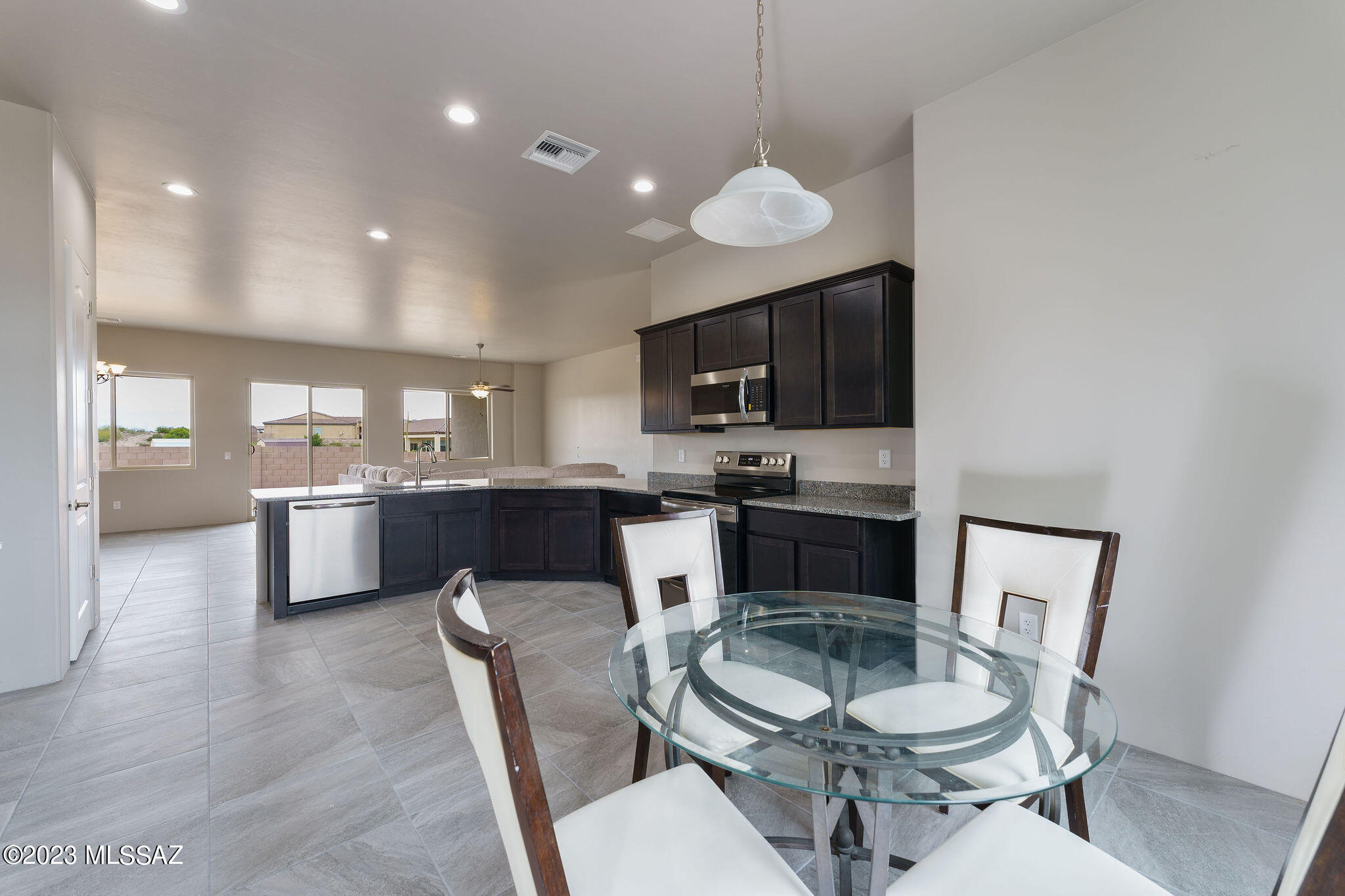 1405 North Range Rider Place Vail, AZ 85641 - Photo 8 of 21 Gallery Image 8