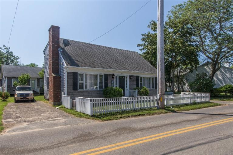 63 Peases Point Way Edgartown, MA 02539 - Photo 3 of 4 Additional Photo
