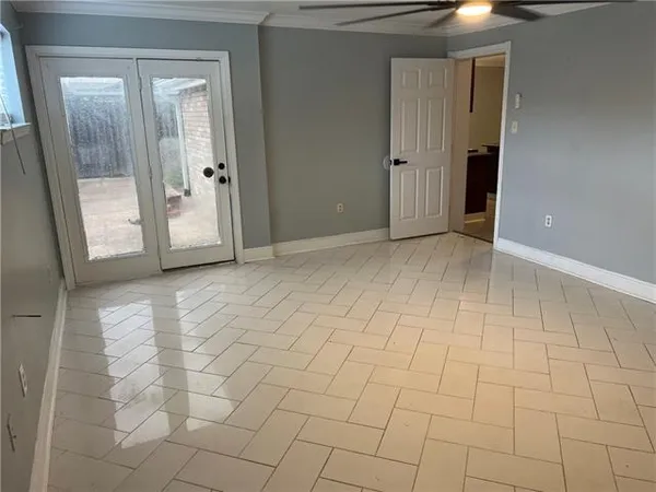 $1,800 | 2716 Riverland Drive, Chalmette, LA 70043