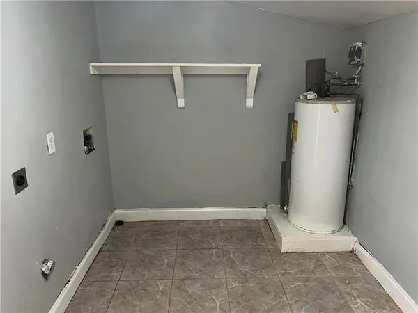 $1,800 | 2716 Riverland Drive, Chalmette, LA 70043
