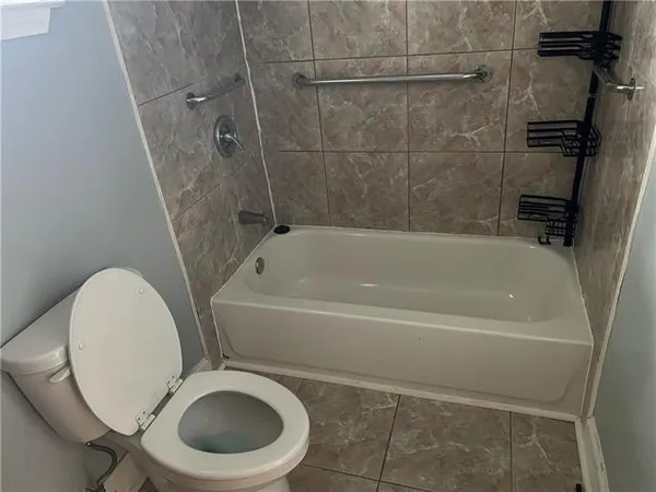 $1,800 | 2716 Riverland Drive, Chalmette, LA 70043