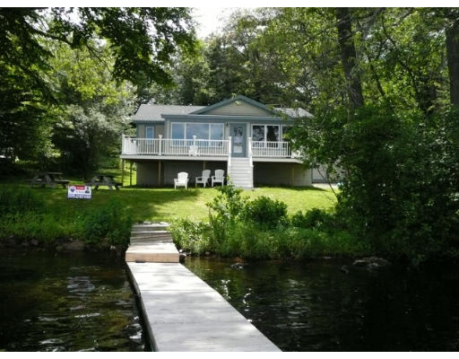 198 Echo Cove Road Hamilton, MA 01982 - Photo 1 of 17 Gallery Image 1