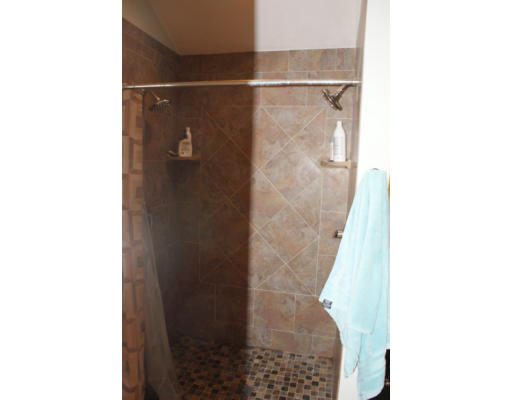 198 Echo Cove Road Hamilton, MA 01982 - Photo 11 of 17 Gallery Image 11