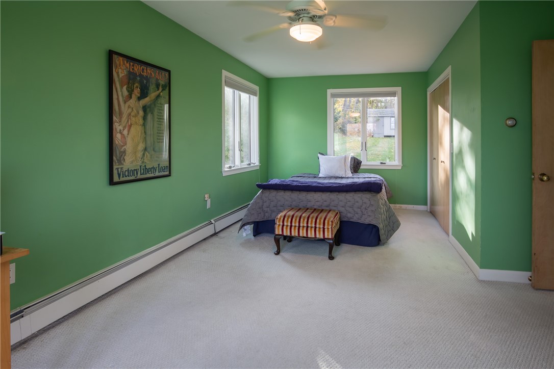58 Overhill Road Warren, RI 02885 - Photo 20 of 40