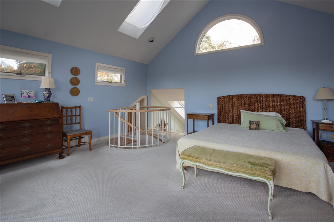 58 Overhill Road Warren, RI 02885 - Photo 28 of 40