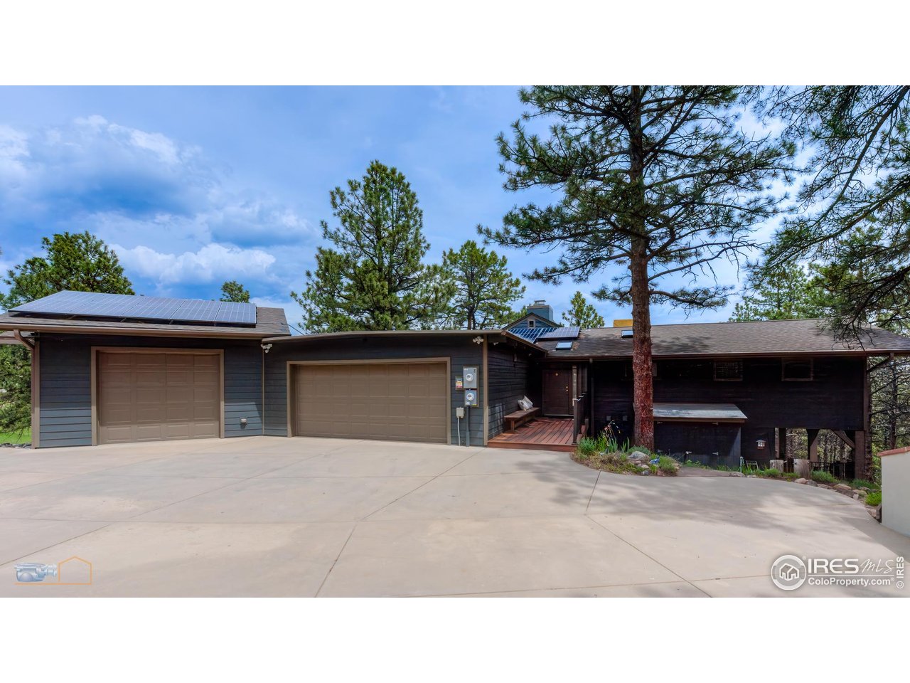 335 Pine Tree Lane Boulder, CO 80304 - Photo 2 of 46 Welcome Home!