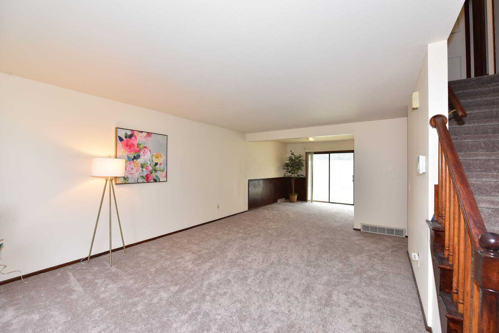 6081 West Calumet Road Milwaukee, WI 53223 - Photo 6 of 29 Spacious Great Room