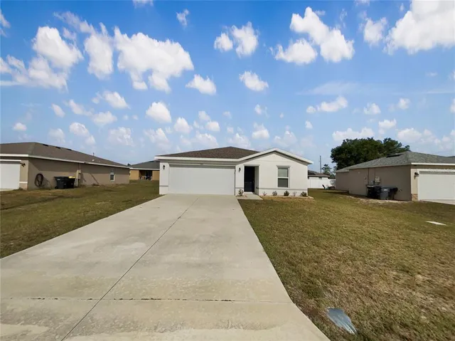 $260,000 | 305 Camellia Court, Kissimmee, FL 34759