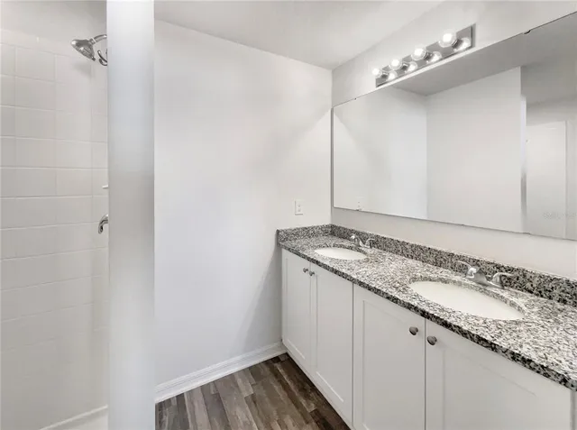 $260,000 | 305 Camellia Court, Kissimmee, FL 34759