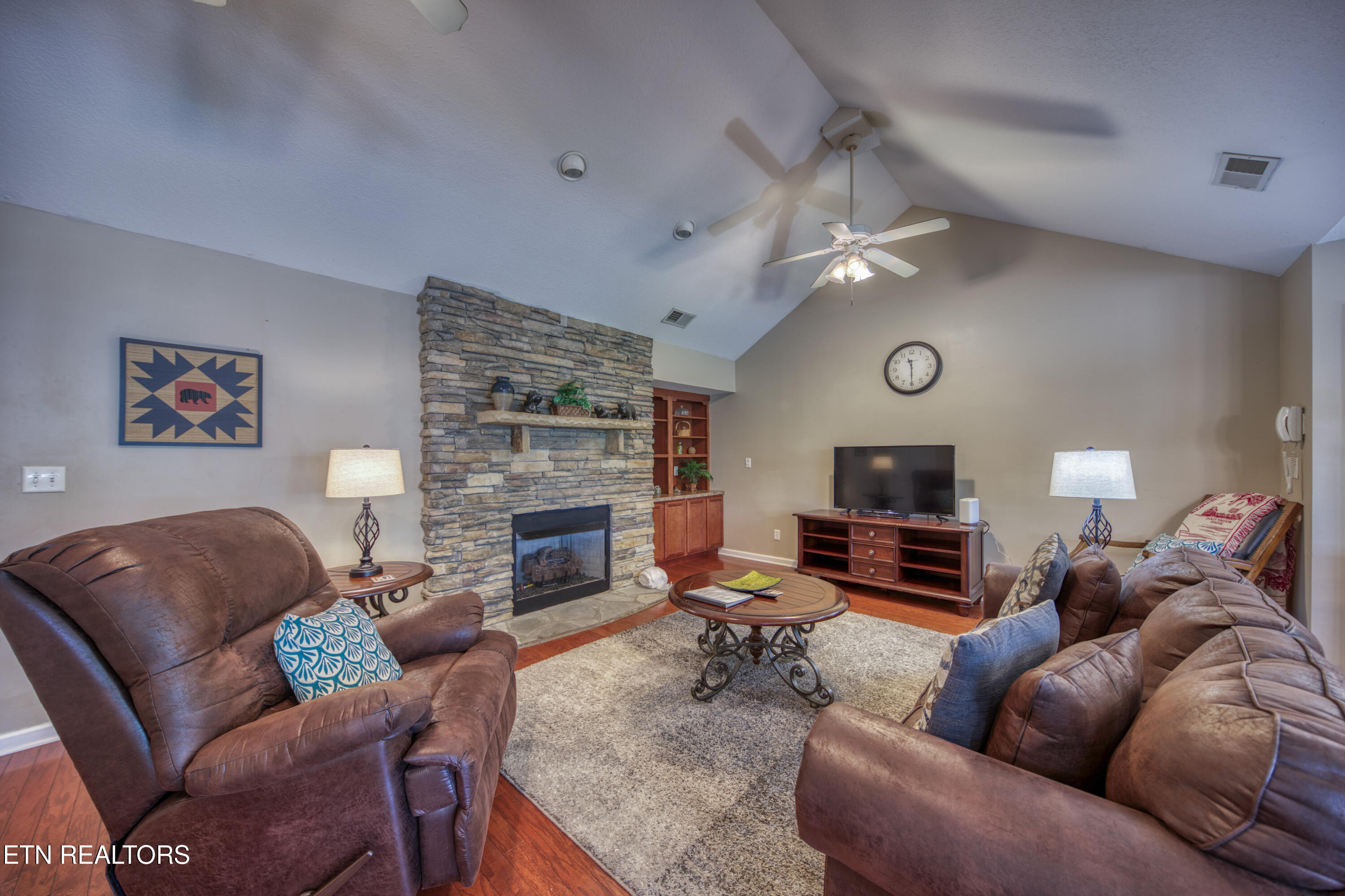 332 Meriwether Way Pigeon Forge, TN 37863 - Photo 15 of 26 0H3A8620_79
