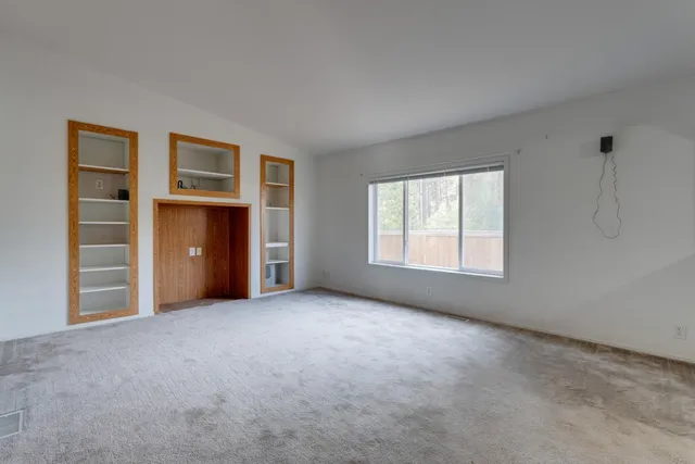 $174,900 | 3110 East Chattaroy Road, Unit 74, Chattaroy, WA 99003