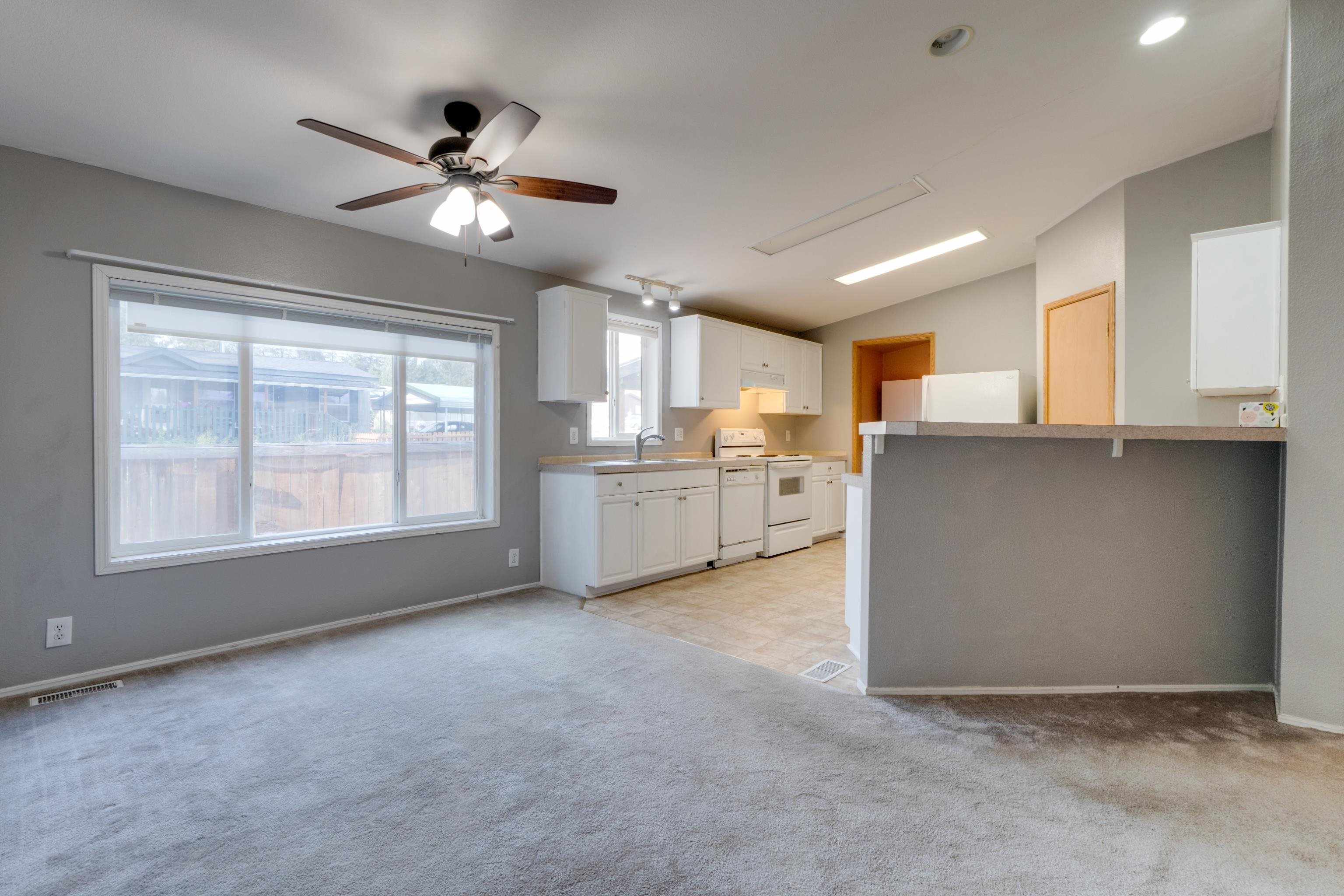 3110 East Chattaroy Road, Unit 74 Chattaroy, WA 99003 - Photo 10 of 46