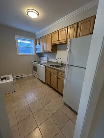 $1,850 | 204 Neponset Valley Parkway, Unit 1A, Boston, MA 02136