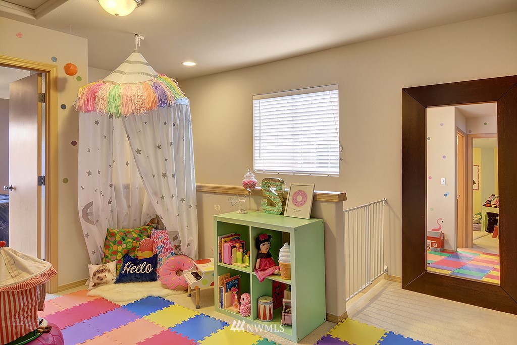 15416 146th Place Southeast Renton, WA 98058 - Photo 11 of 18