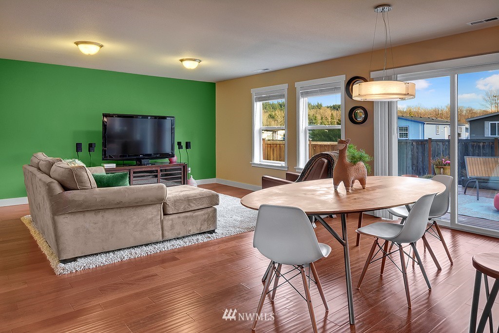 15416 146th Place Southeast Renton, WA 98058 - Photo 7 of 18