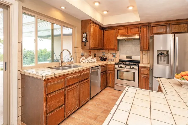 $990,000 | 8979 Camellia Court, Rancho Cucamonga, CA 91737