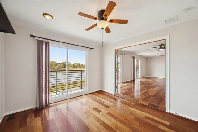 $2,300 | 709 Gale Street, Unit 26, Seabrook, TX 77586