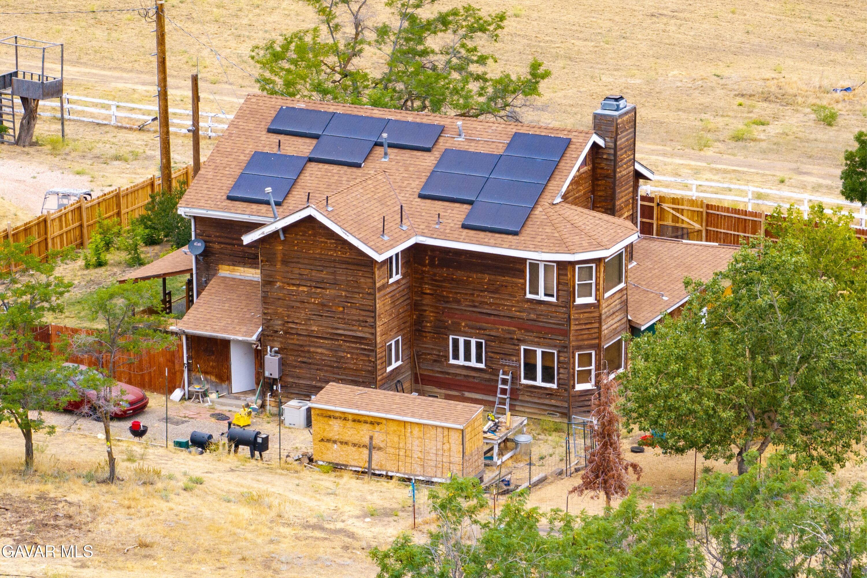 18518 Pellisier Road Tehachapi, CA 93561 - Photo 3 of 32 20-DJI_0041-HDR