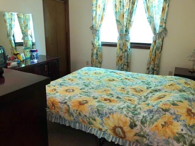 1875 Ridge Road Standish, ME 04084 - Photo 11 of 17 1875 ridge master bedroom