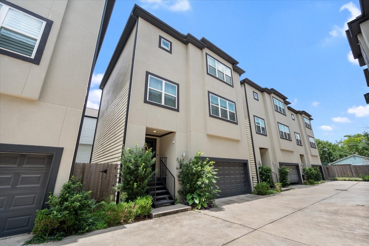 1333 West 22nd Street, Unit F Houston, TX 77008 - Photo 1 of 22
