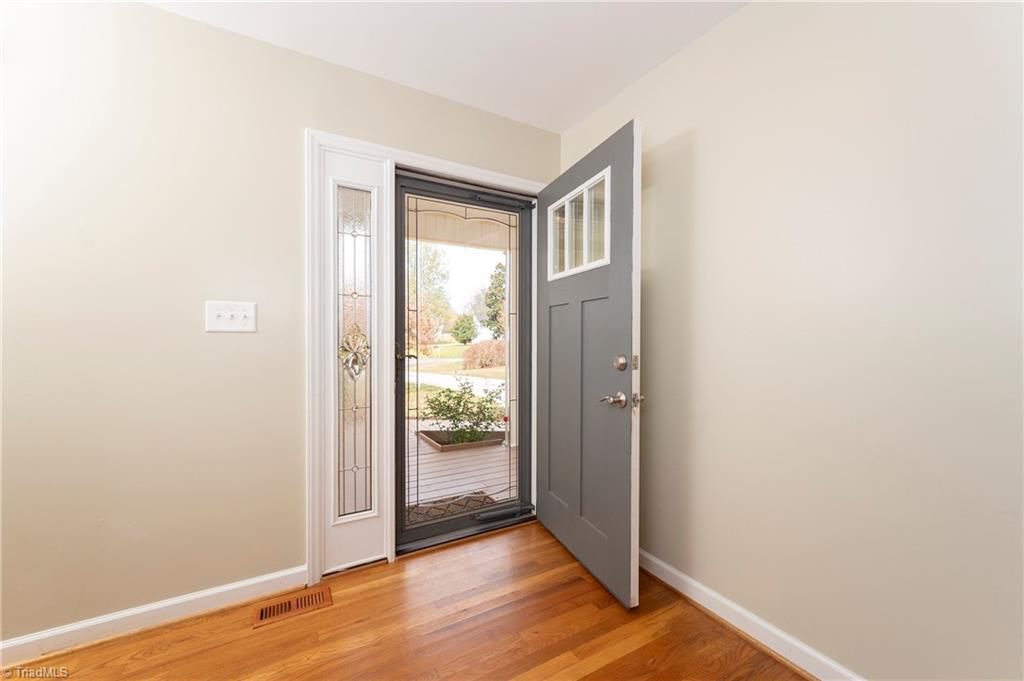 158 Winchester Road Advance, NC 27006 - Photo 3 of 44 Gallery Image 3
