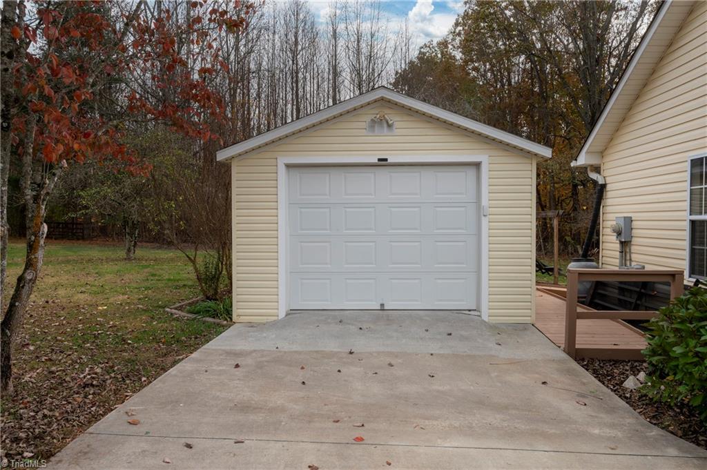 158 Winchester Road Advance, NC 27006 - Photo 36 of 44 Gallery Image 36