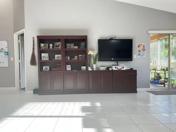 $2,800 | 8597 Jade Drive, Unit 102, Tamarac, FL 33321