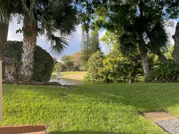 $2,800 | 8597 Jade Drive, Unit 102, Tamarac, FL 33321