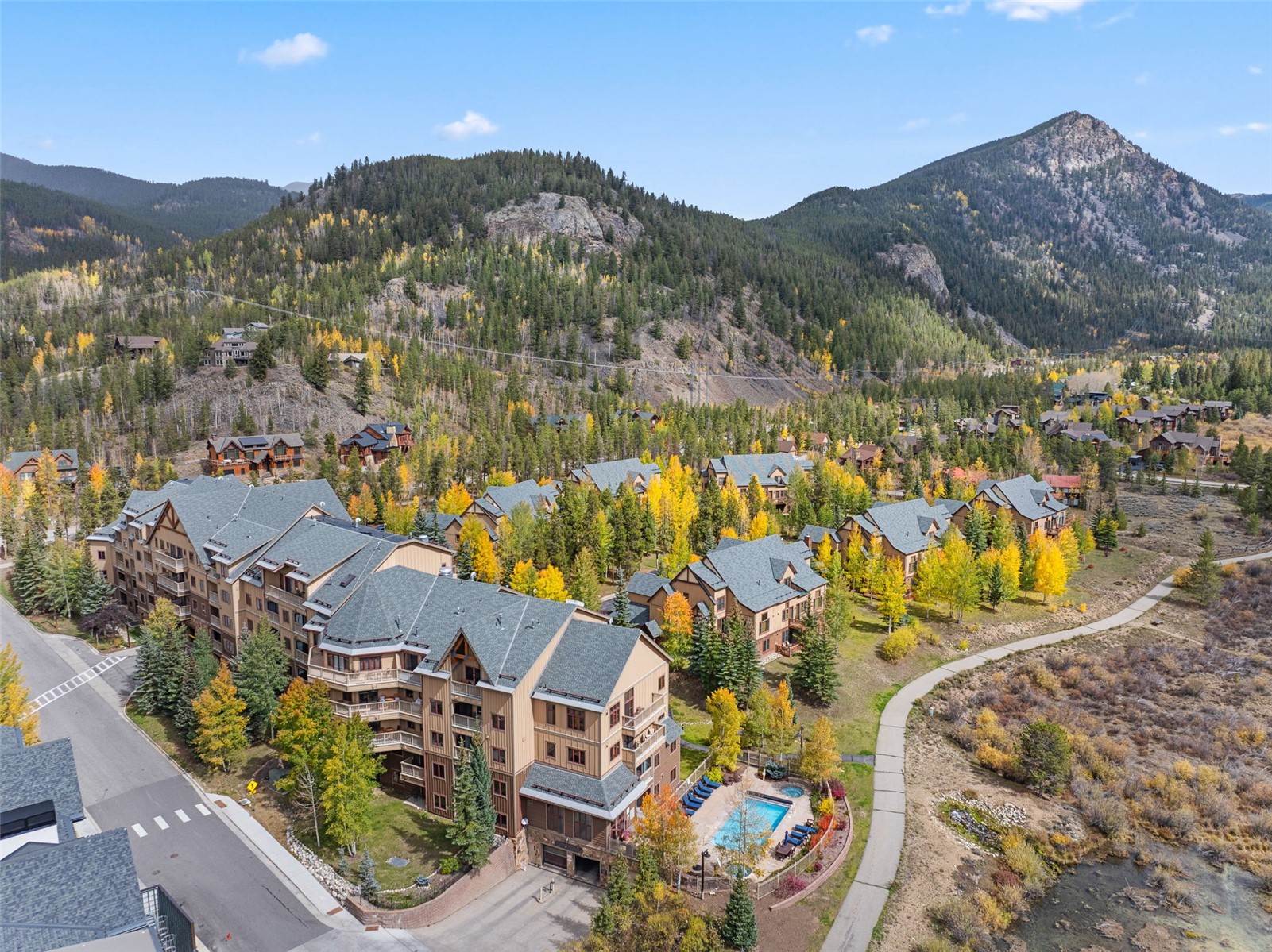 108 Hawk Circle, Unit 2351 Keystone, CO 80435 - Photo 4 of 46 Gallery Image 4