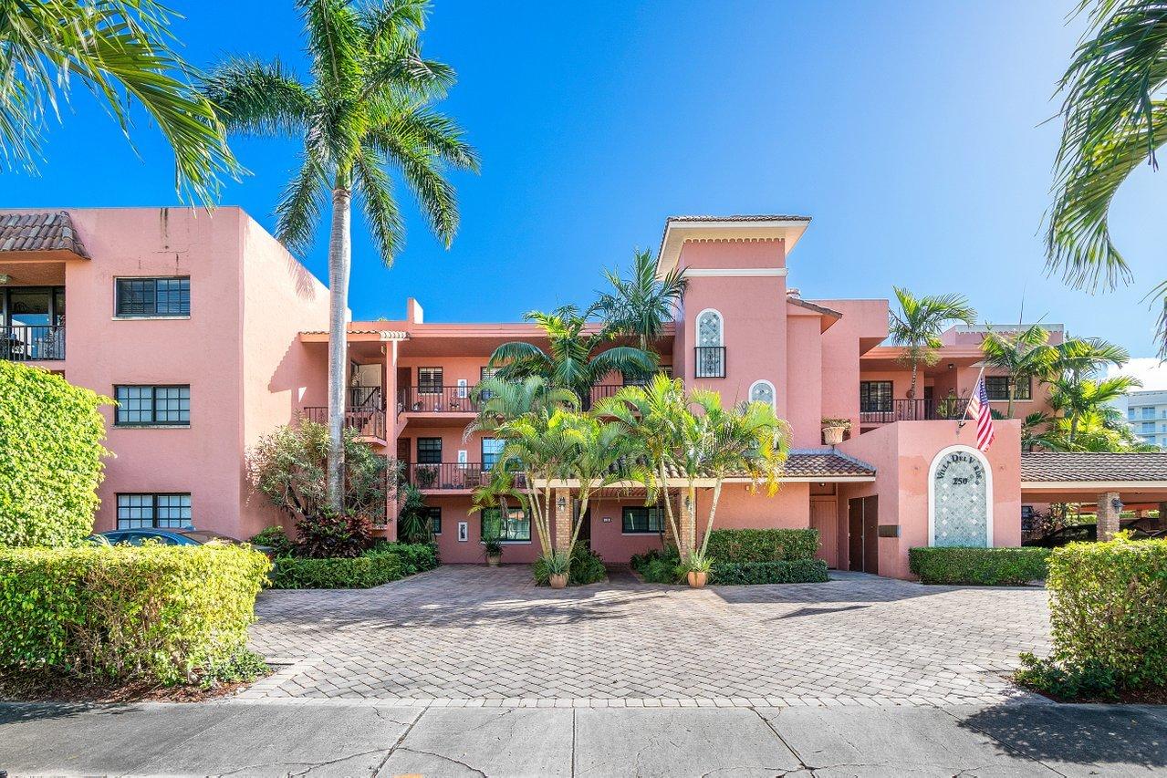 250 East Royal Palm Road, Unit 2C Boca Raton, FL 33432 - Photo 1 of 35 Entry