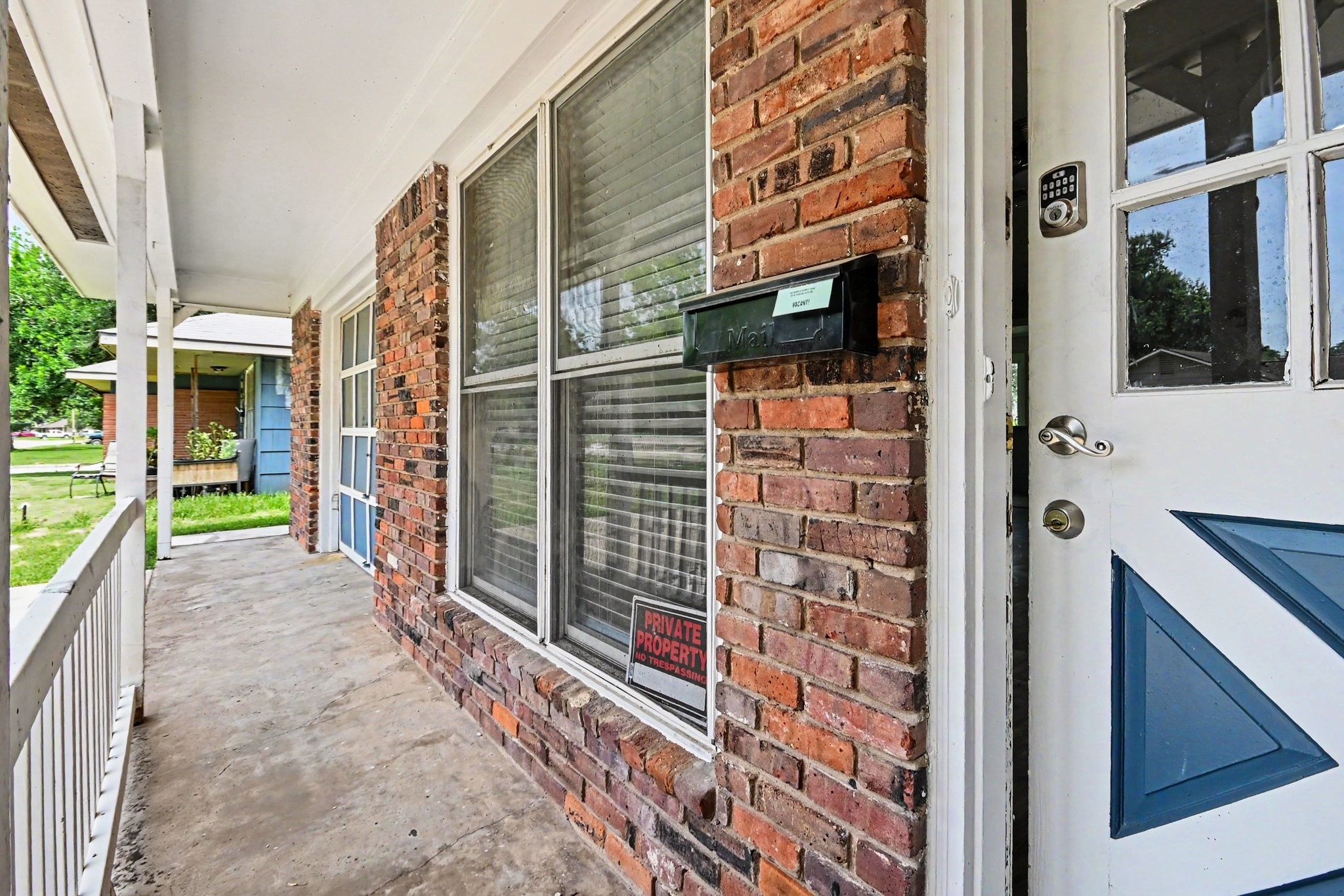 203 Chestnut Street Lake Jackson, TX 77566 - Photo 6 of 31