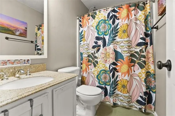 $335,000 | 4913 Liberty Oaks Drive, Marrero, LA 70072