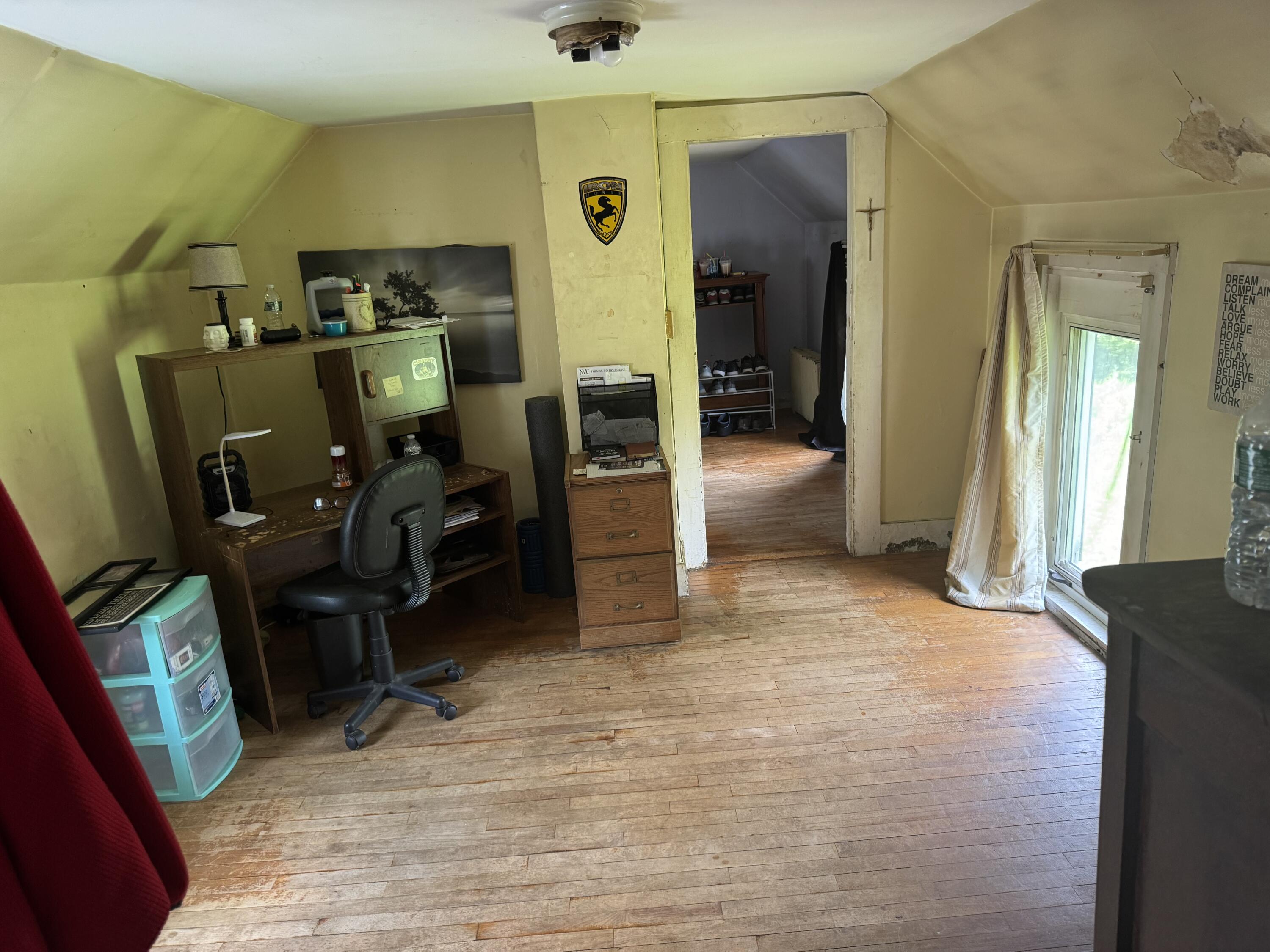 63 Washington Street Augusta, ME 04330 - Photo 18 of 22 Upstairs bedroom