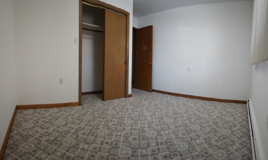 2201 Root Street Crest Hill, IL 60403 - Photo 13 of 27 a view of room