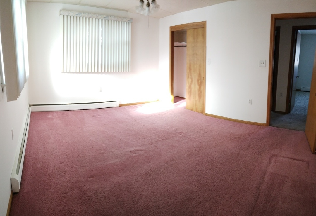 2201 Root Street Crest Hill, IL 60403 - Photo 10 of 27 an empty room with windows