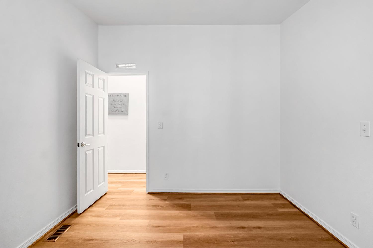 1218 East Cleveland Avenue, Unit 142 Madera, CA 93638 - Photo 19 of 29