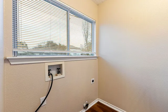 $1,700 | 1236 Hughmont Drive, Pflugerville, TX 78660