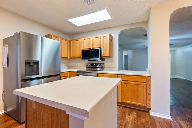 $1,700 | 1236 Hughmont Drive, Pflugerville, TX 78660