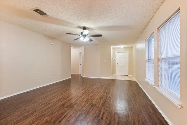 $1,700 | 1236 Hughmont Drive, Pflugerville, TX 78660